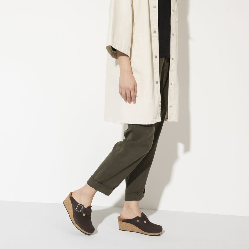 Birkenstock Fanny Suede Leather Clog in Roast