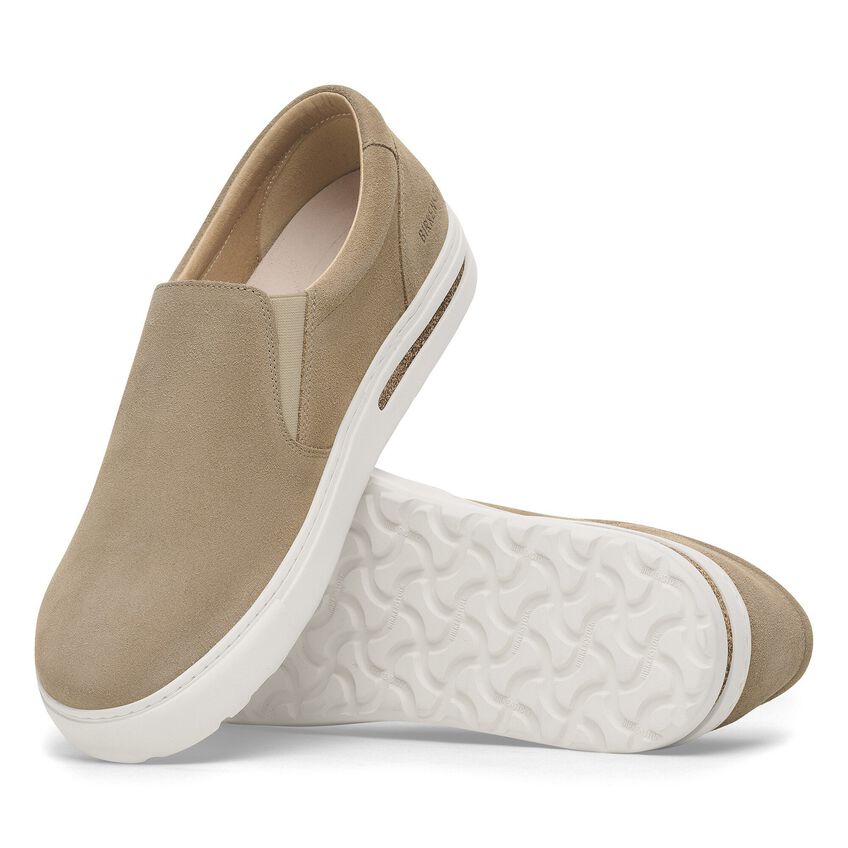 Birkenstock Women's Oswego Suede Leather in Taupe
