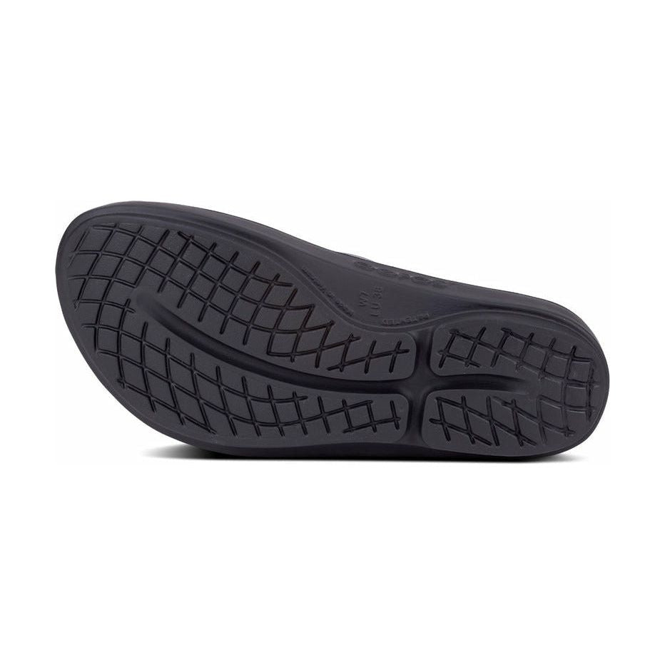 OOFOS Women's OOlala Thong Sandal in Black
