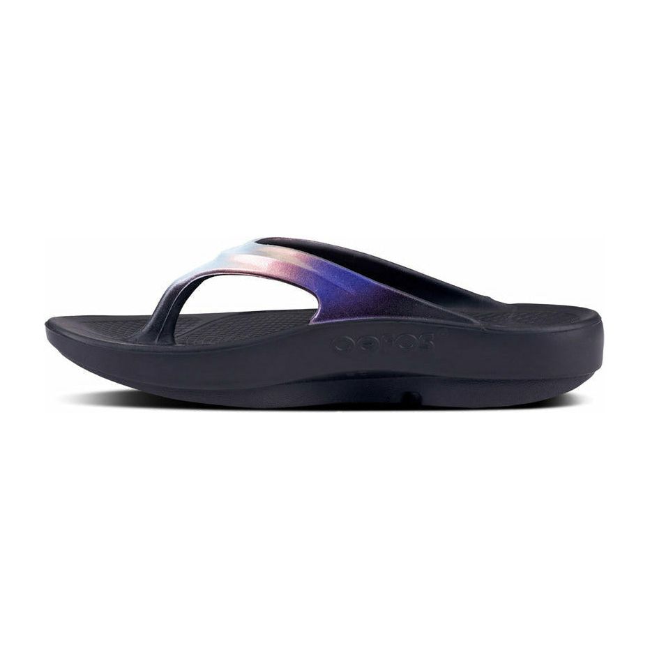 OOFOS Women's OOlala Luxe in Calypso