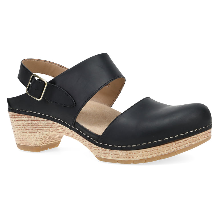 Dansko Woman's Lucia Pull Up Mary Jane in Black