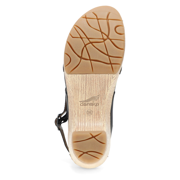 Dansko Woman's Lucia Pull Up Mary Jane in Black
