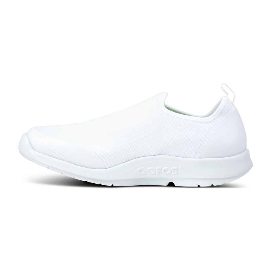 OOFOS Women's OOmg Sport Low Shoe in White