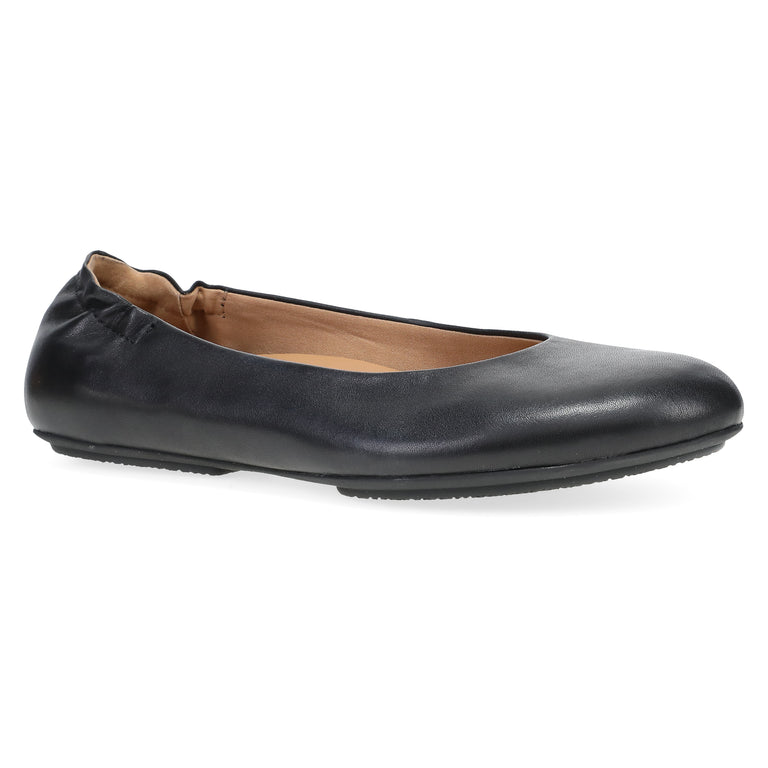 Dansko Women's Mollie Flat in Black Nappa
