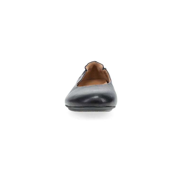 Dansko Women's Mollie Flat in Black Nappa