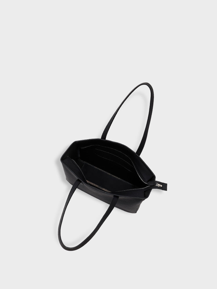 MATTE SHRINK Horizontal Tote Bag with a zipper