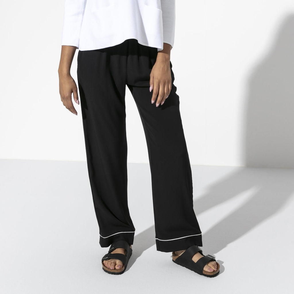 Birkenstock Arizona Soft Footbed Natural Leather Oiled in Black