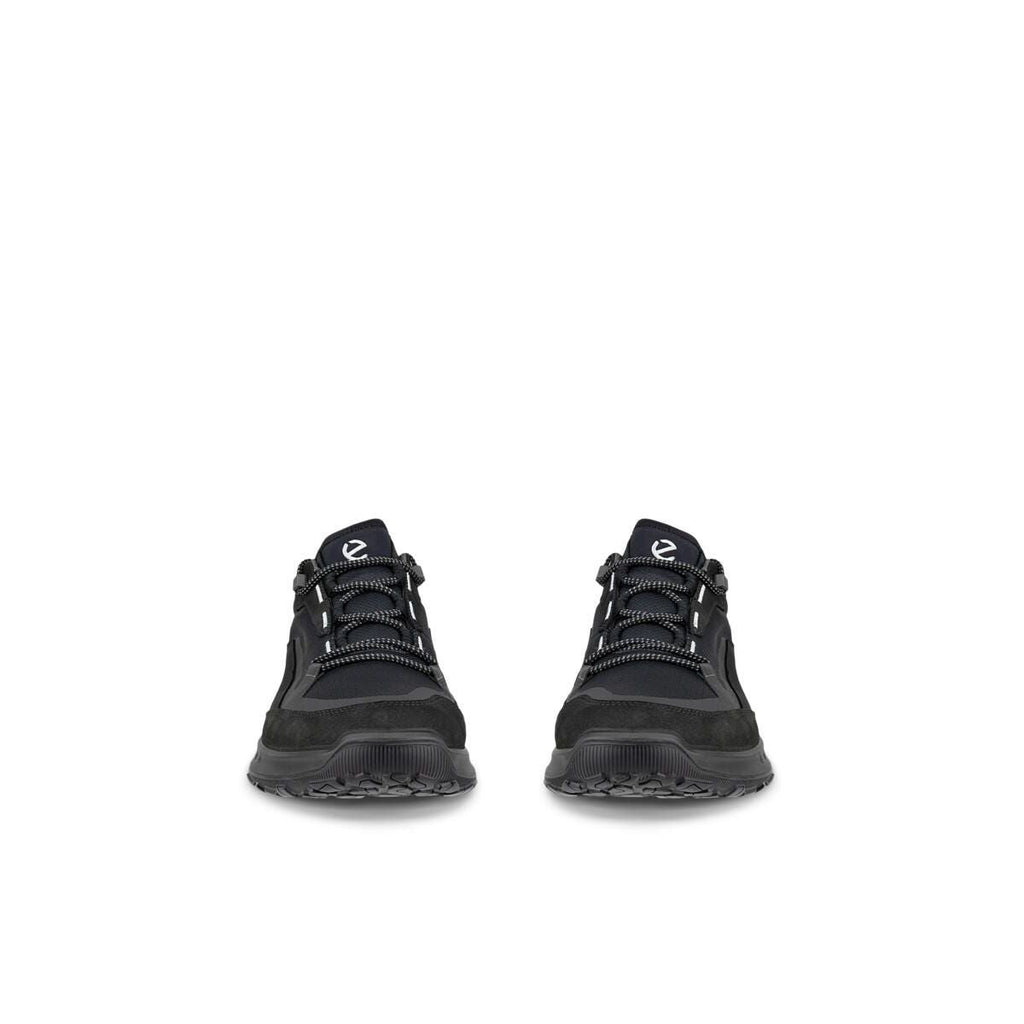 ECCO Men's Ult-Trn Nubuck Waterproof Hiking Shoe in Black