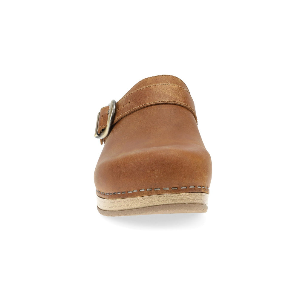 Dansko Women's Baylor Oiled Pull Up in Tan
