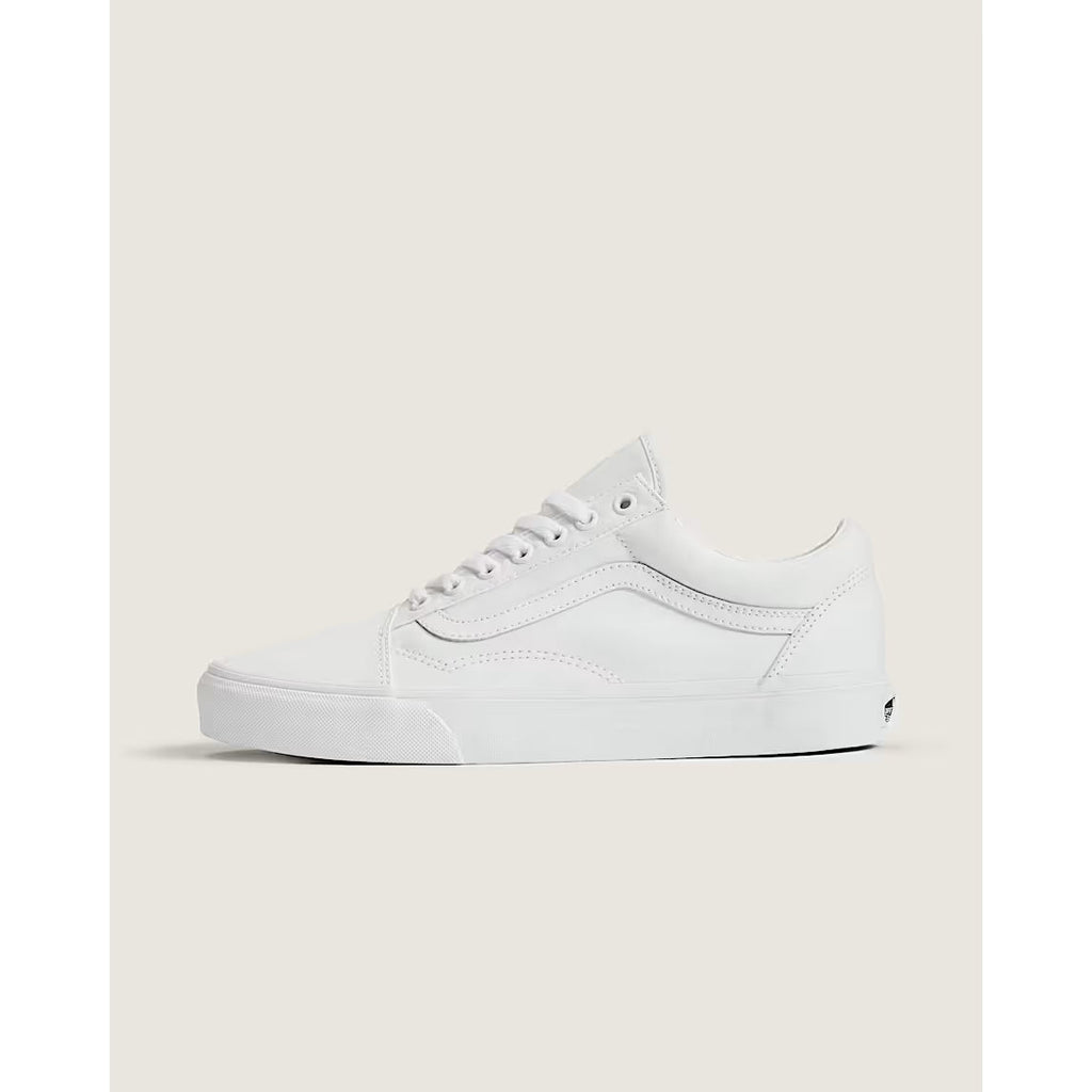 Vans Old Skool Shoe in True White