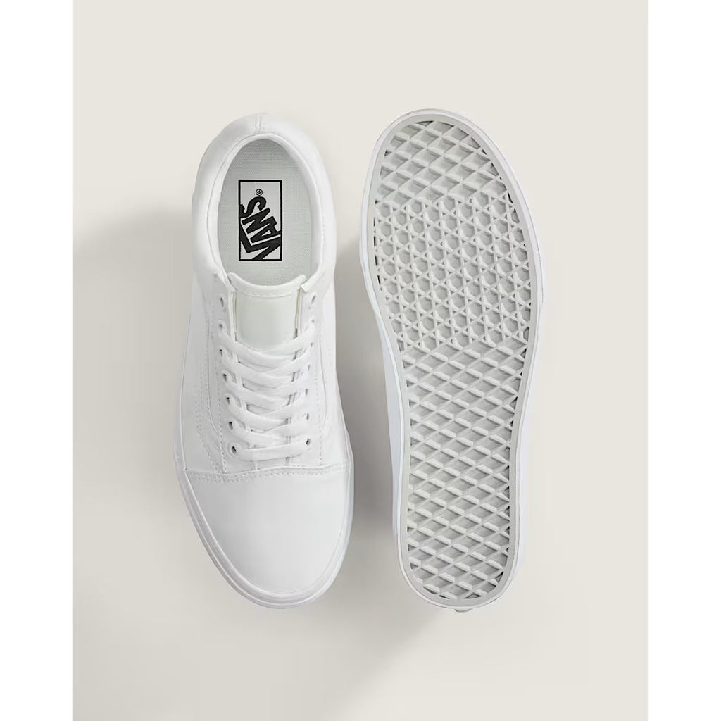 Vans Old Skool Shoe in True White
