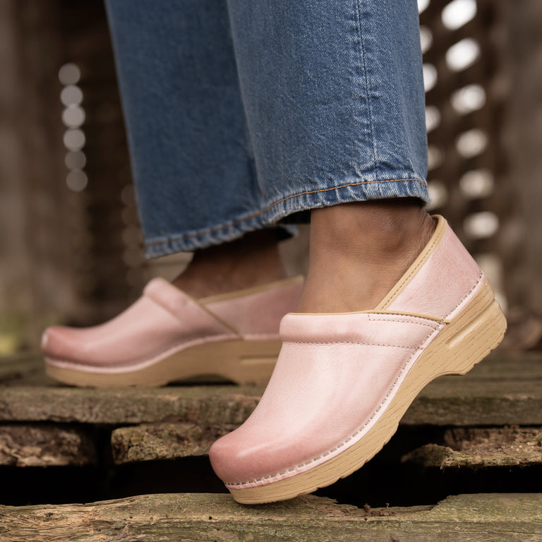 Dansko Women's Professional in Pink Milled Burnished