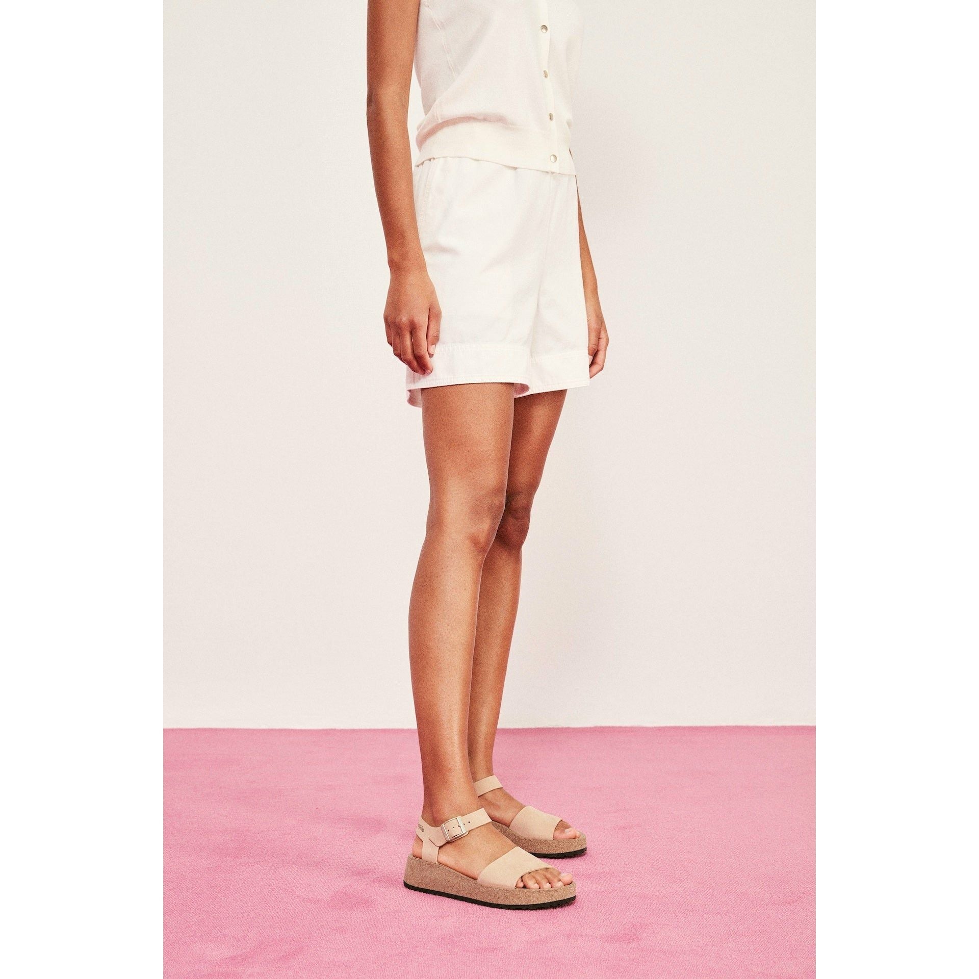 Birkenstock Glenda Nubuck Leather in Sandcastle