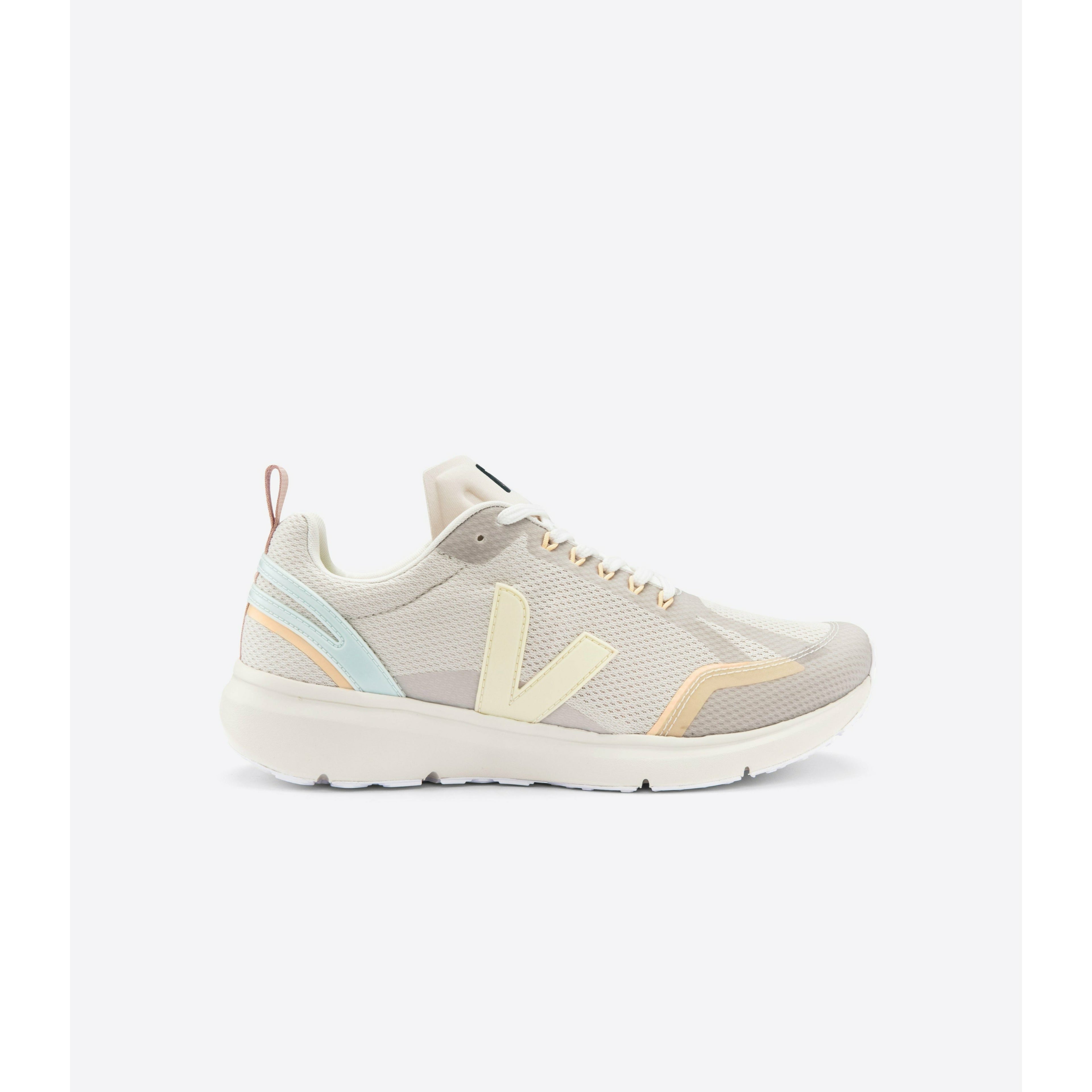 Veja Women's Condor 2 Alveomesh in Natural Butter