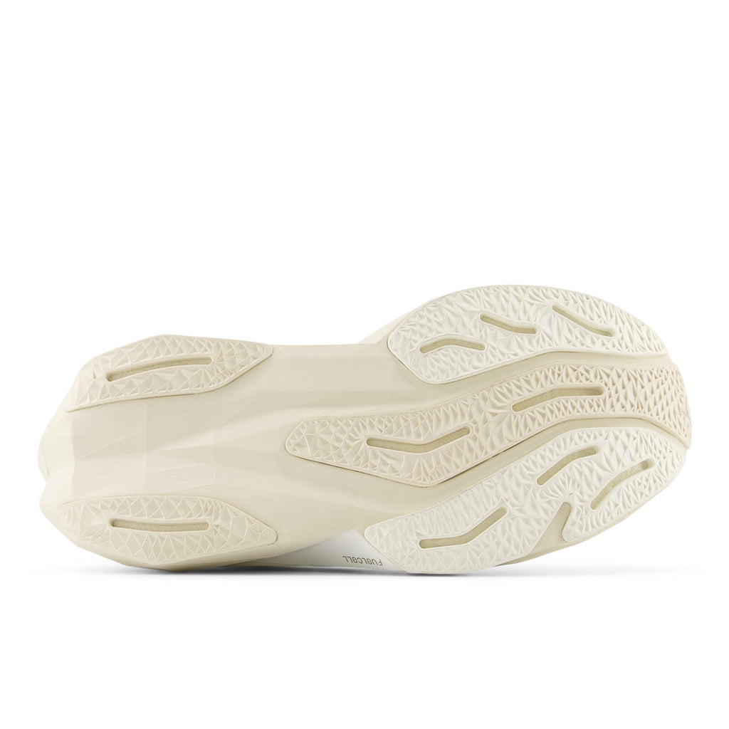 New Balance Women's FuelCell Rebel v4